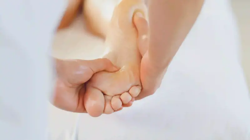 Padabhyanga: Die ayurvedische Fußmassage für tiefe Entspannung